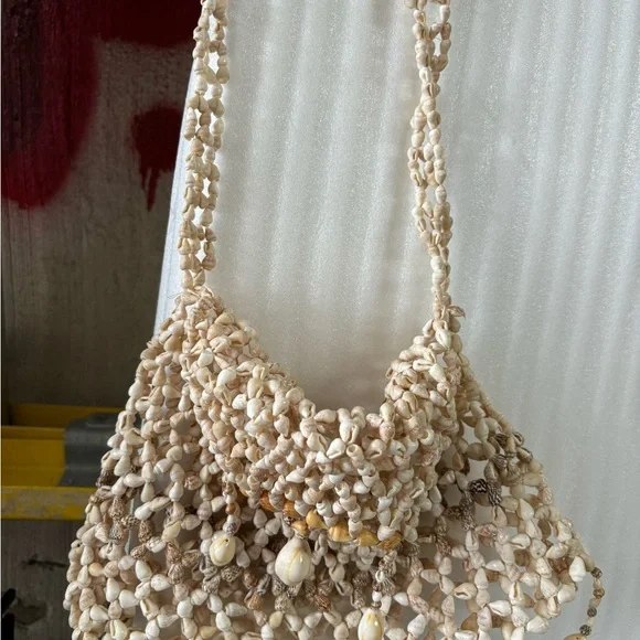 Sea Shells bag - Picture 2 of 3